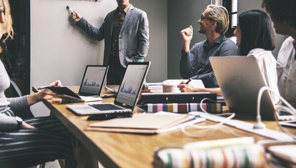 Why Small Businesses in Dubai Require Professional Accounting Services